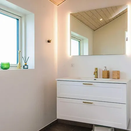 Semesterbostad 5 Star In Glesborg